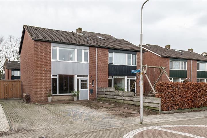 Bekijk foto 32 van Sportveldstraat 25