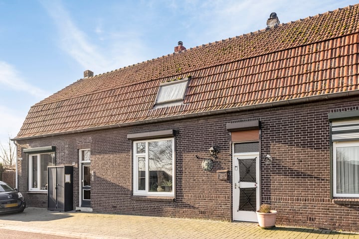 Bekijk foto 2 van Hoofdstraat 48