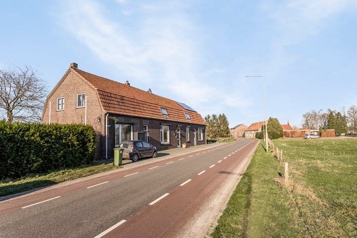 Bekijk foto 3 van Hoofdstraat 48