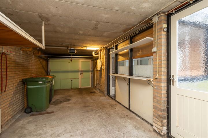 Bekijk foto 18 van Spiegelstraat 12