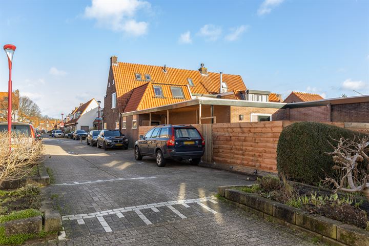 Bekijk foto 33 van Schoolstraat 9