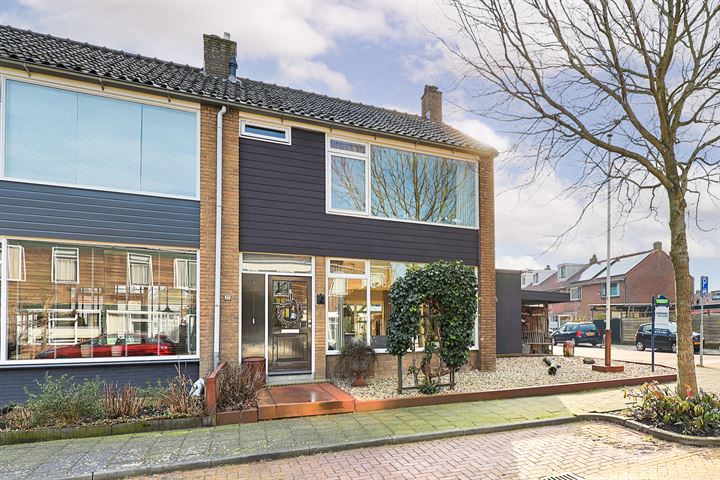 View photo 26 of Van Eeghenstraat 32