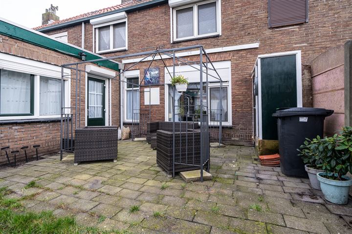 Bekijk foto 30 van Waalstraat 13