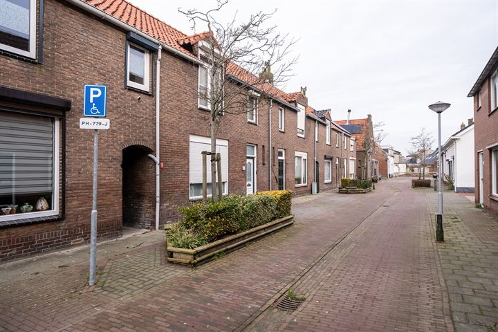 Bekijk foto 35 van Waalstraat 13