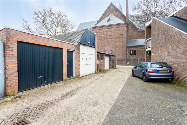 Bekijk foto 23 van Laarstraat 6