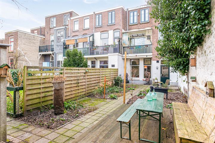 Bekijk foto 33 van Paulstraat 100