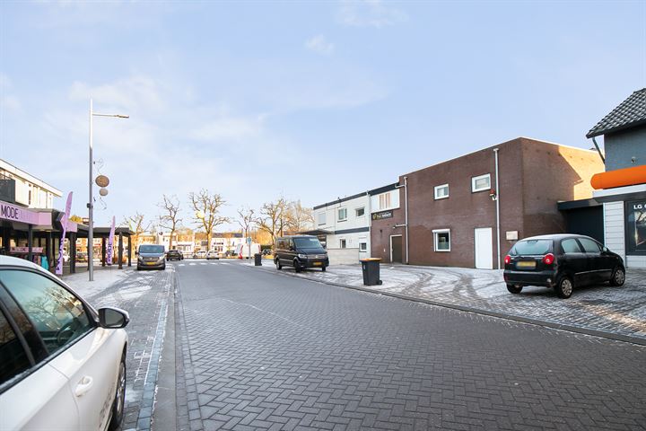 Bekijk foto 30 van Van Echtenstraat 27