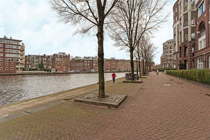 Bekijk foto 21 van Eerste Keucheniusstraat 41-I