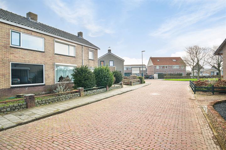 Bekijk foto 50 van Zandkreekstraat 17