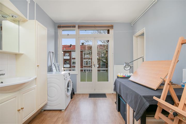 Bekijk foto 16 van Louis Couperusstraat 71