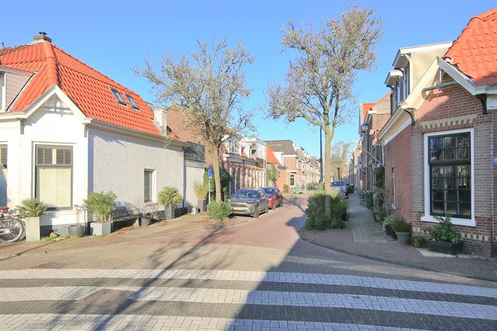 Bekijk foto 31 van Oost Indiëstraat 18