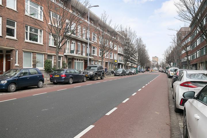 Bekijk foto 40 van Walenburgerweg 109