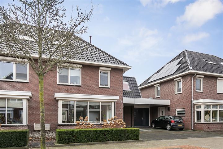 Bekijk foto 30 van Kluisstraat 61