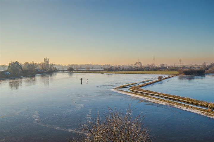 Bekijk foto 30 van Klingelbeekseweg 3