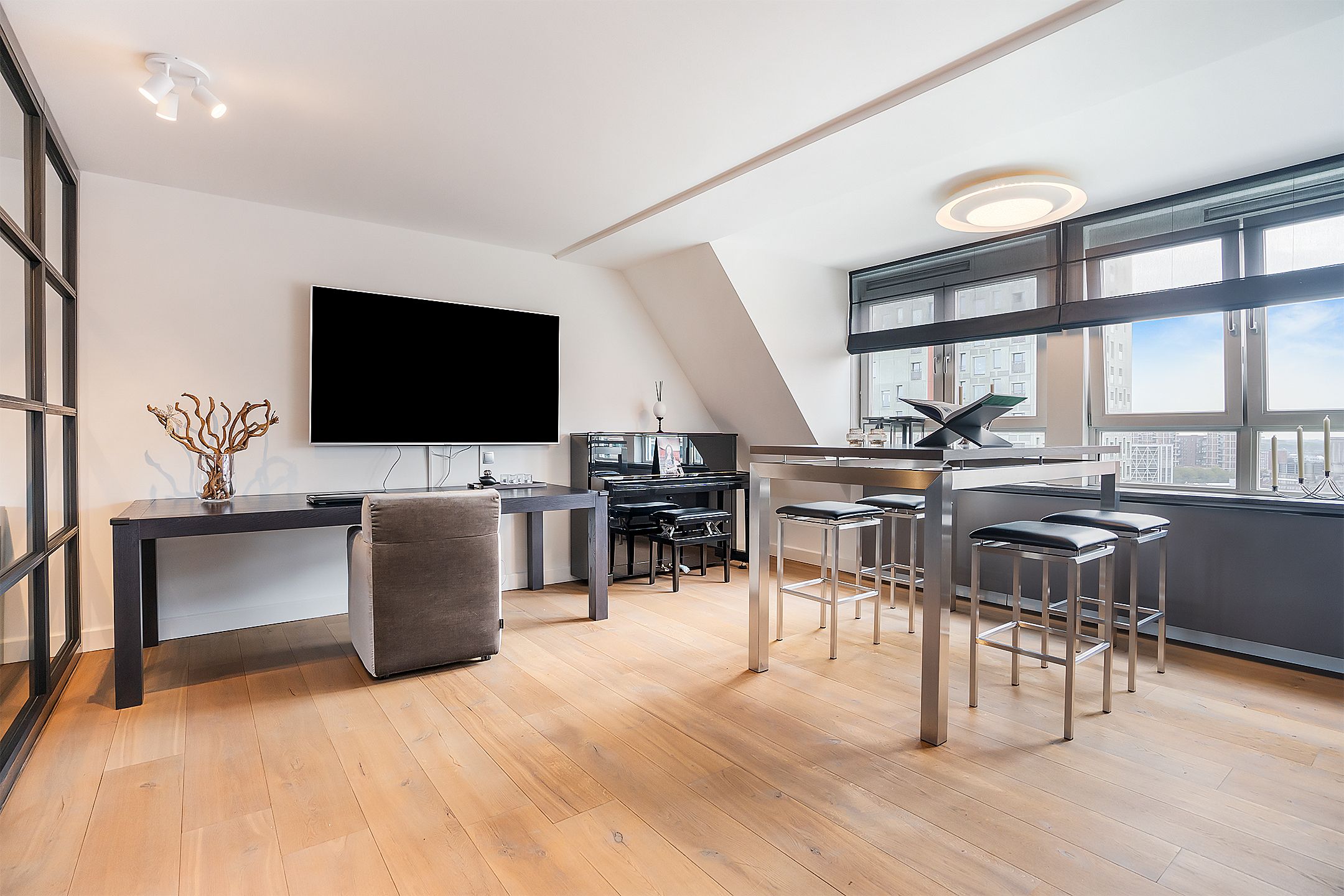 Foto 24 van Laan op Zuid 190