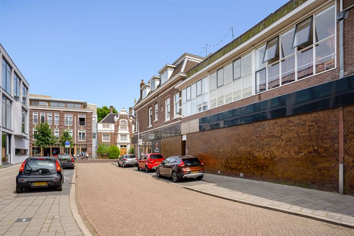 View photo 15 of Zeemansstraat 1-C