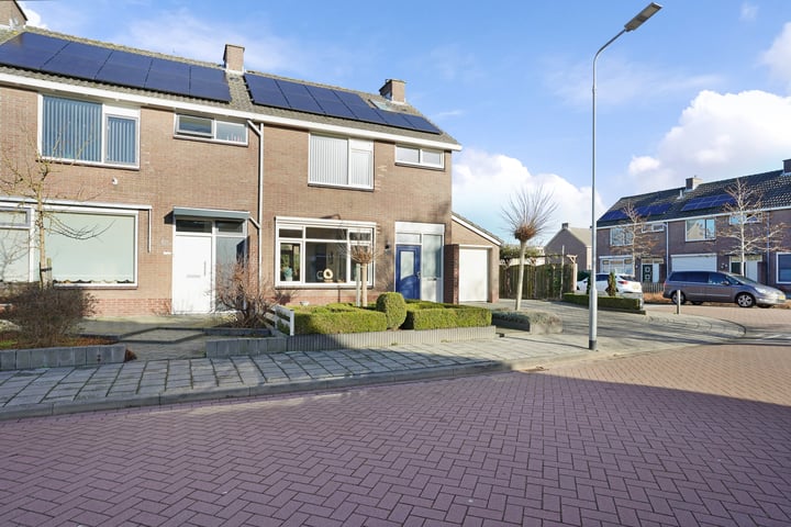 Bekijk foto 2 van Zuiderzeestraat 58