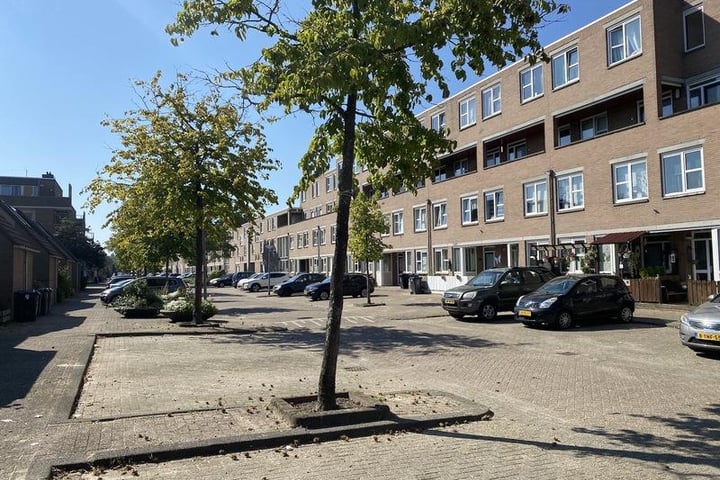 Bekijk foto 13 van Meezenbroekstraat 14