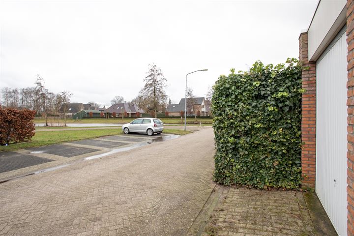 Bekijk foto 48 van Ootmarsumsestraat 461