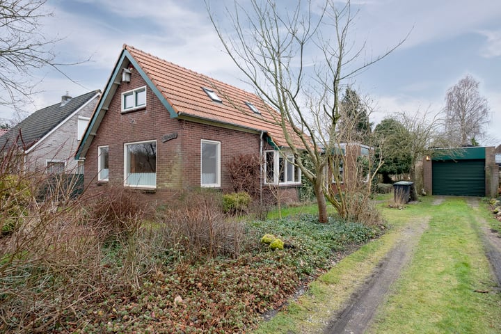 Bekijk foto 37 van Eserstraat 32