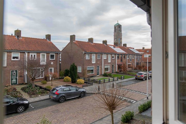 Bekijk foto 36 van Duizendknoopstraat 15