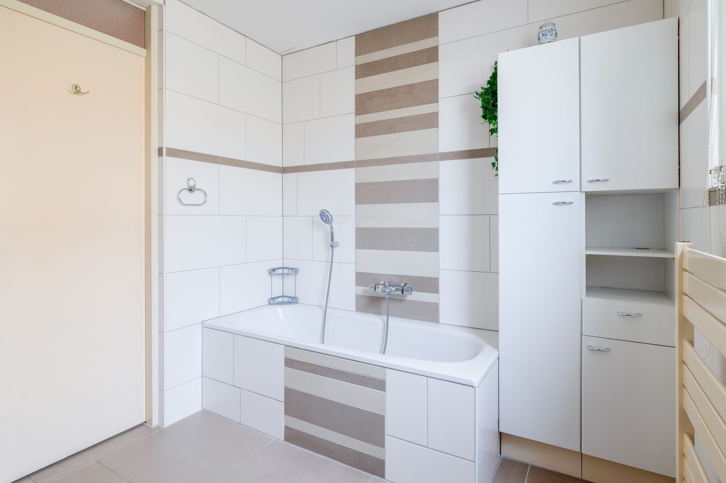 Foto 29 van Koevordermeerstraat 16