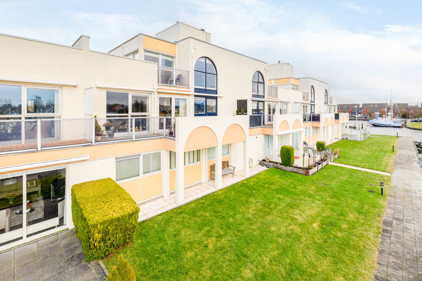 Foto 44 van Koevordermeerstraat 16