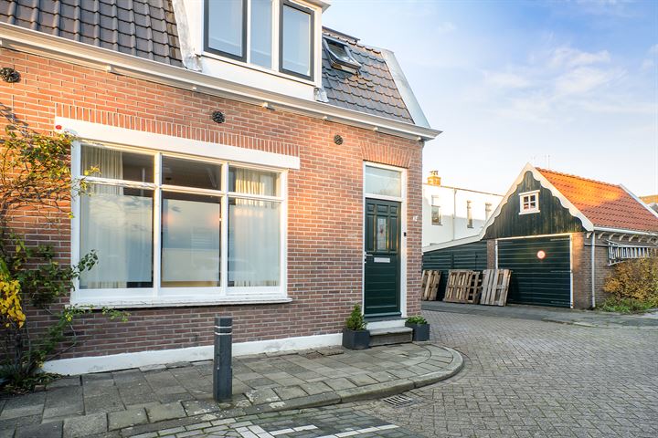 View photo 29 of Jan de Wittestraat 34