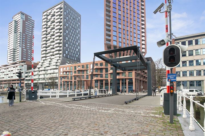 Bekijk foto 40 van Wijnhaven 65-C08