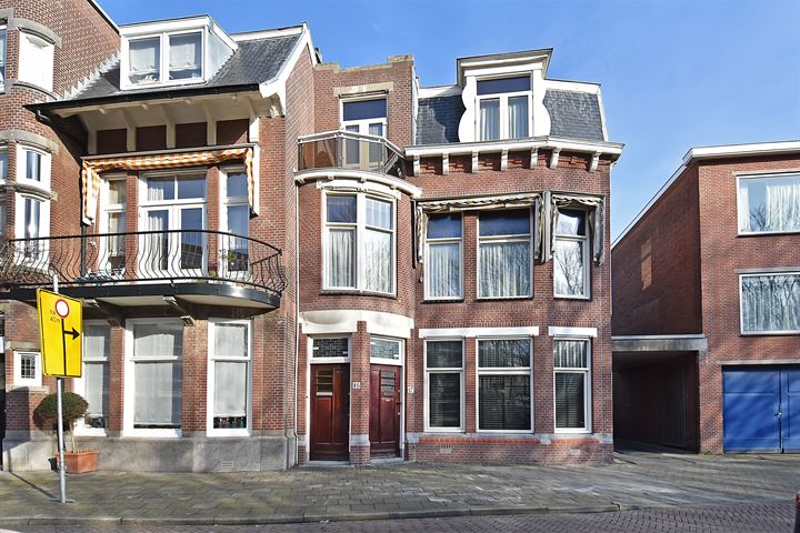 Bekijk foto 2 van Seinpoststraat 16