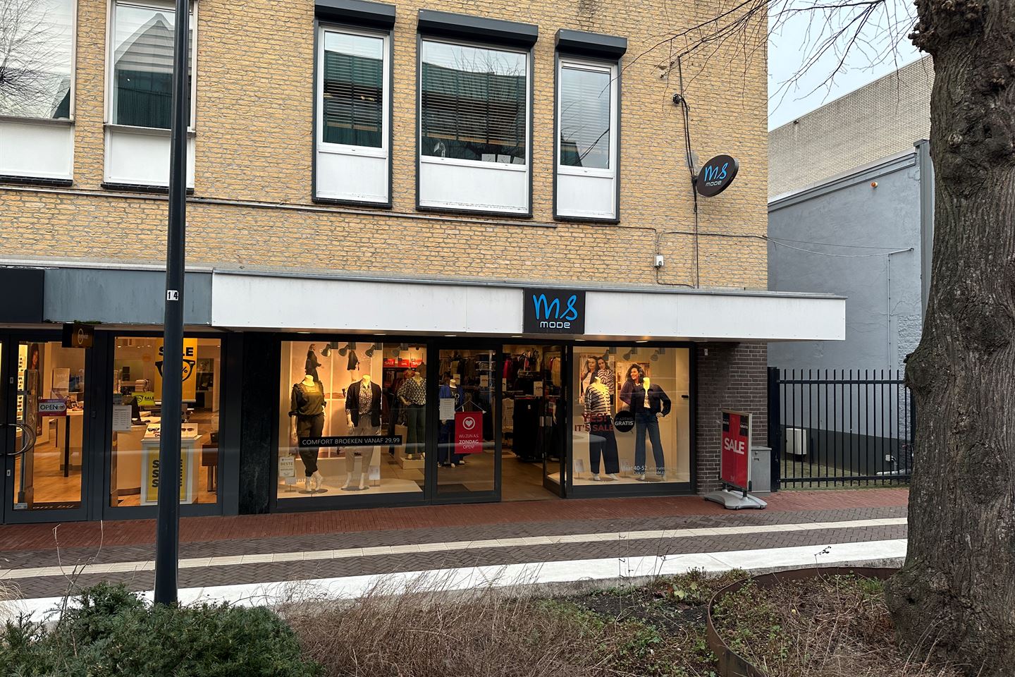 View photo 3 of Marktstraat 8-C