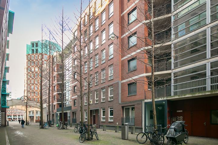 Bekijk foto 2 van Muzenstraat 40