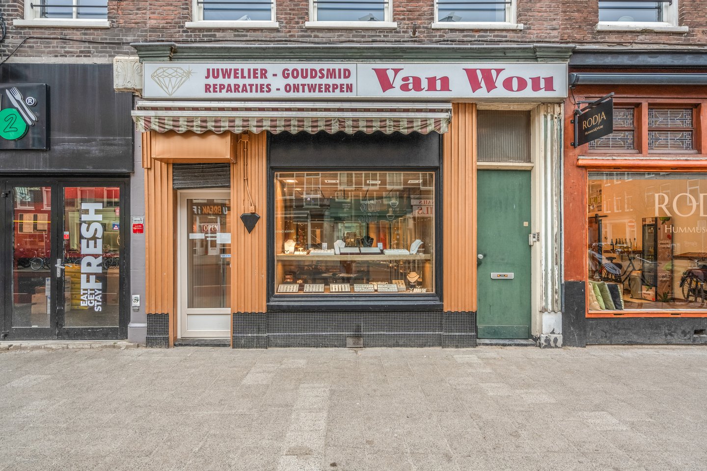 Bekijk foto 1 van Van Woustraat 41-H