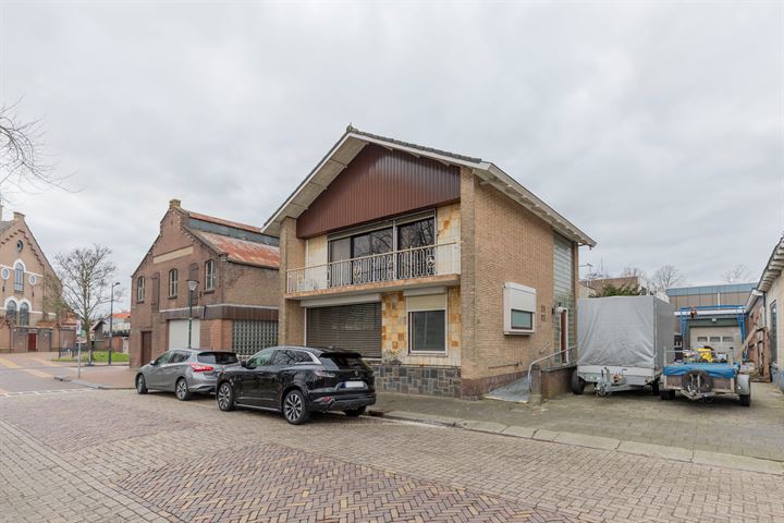 View photo 39 of Noord Voorstraat 45