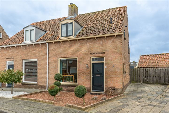 Bekijk foto 30 van Schoolstraat 18