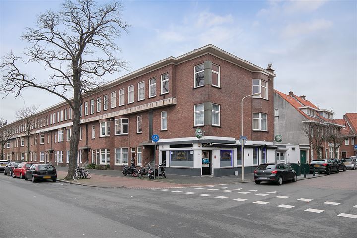 Bekijk foto 23 van Van Musschenbroekstraat 150