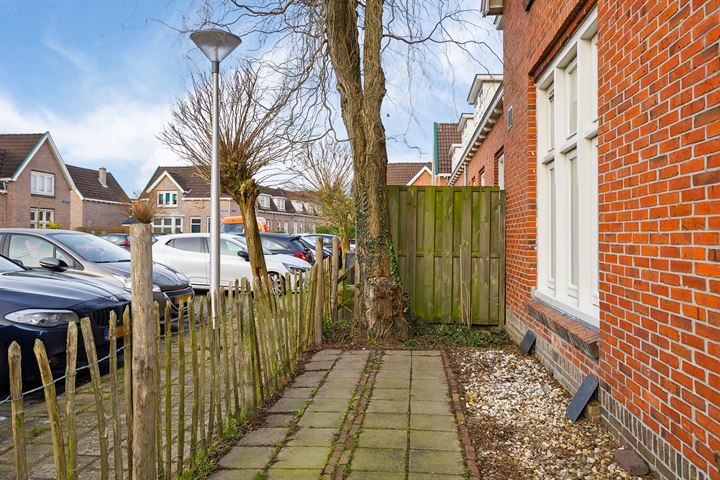 Bekijk foto 32 van Kwekerijstraat 17