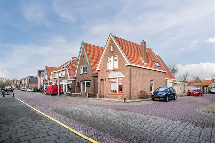 Bekijk foto 10 van Tulpstraat 52