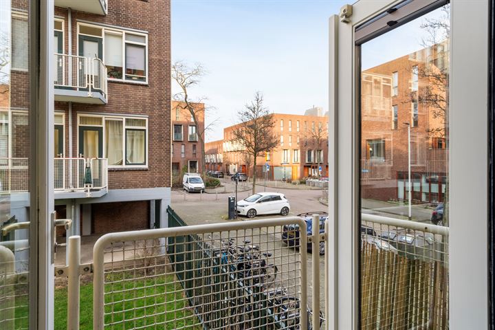 Bekijk foto 8 van Vlinderstraat 37-A