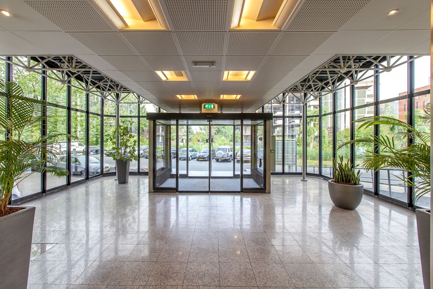 Bekijk foto 4 van Hanzeweg 14