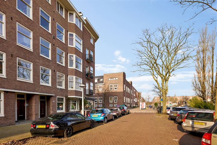 Bekijk foto 1 van Vechtstraat 98--H