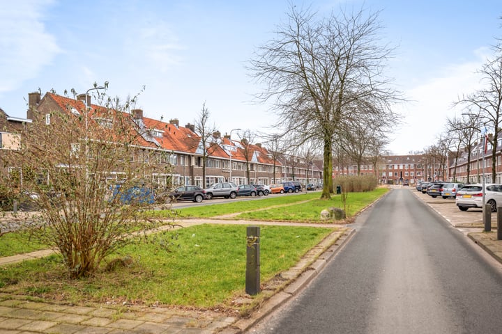 View photo 43 of Rijnlaan 211