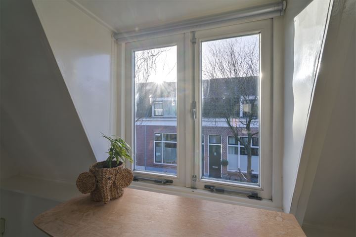 Bekijk foto 17 van Oudwijkerveldstraat 80