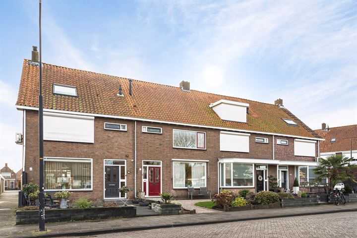 Bekijk foto 35 van Wilgenlaan 2