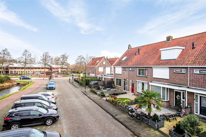 Bekijk foto 32 van Wilgenlaan 2