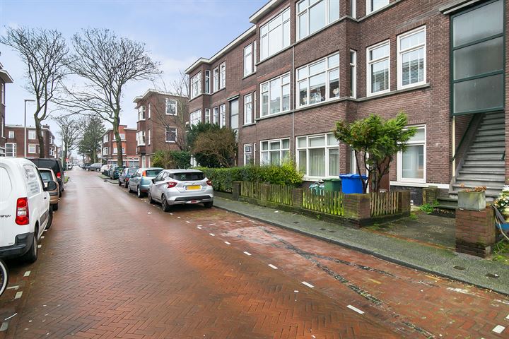 Bekijk foto 23 van Velpsestraat 182