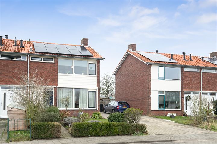 Bekijk foto 2 van Abdijstraat 65