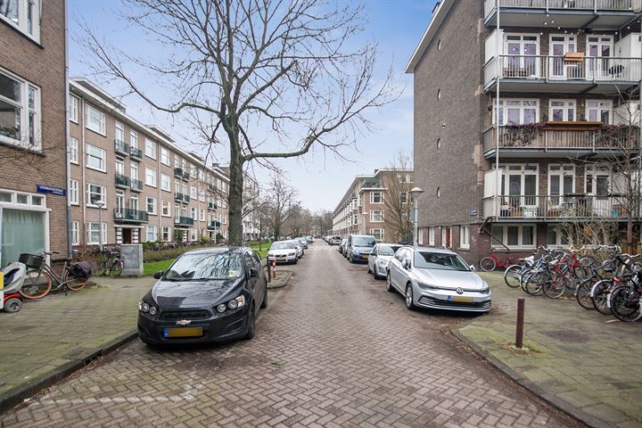 Bekijk foto 21 van Uiterwaardenstraat 40-3