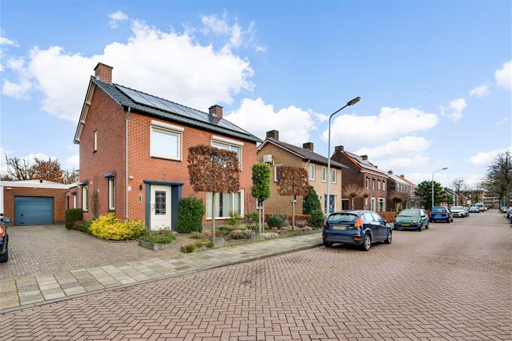 View photo 36 of Philips van Hornestraat 13