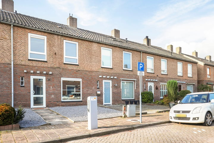 Bekijk foto 36 van Abtstraat 18